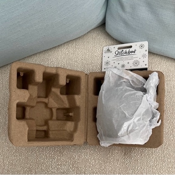 Cinderella Legacy Sketchbook Ornament 75th Anniversary - Limited Release - Picture 7 of 8